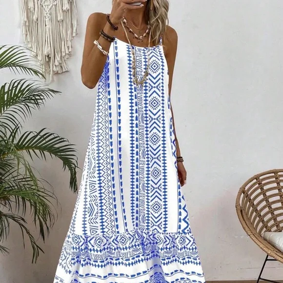 Emery Rose Loose fit geometric pattern printed Blue and White Maxi Dress - Picture 10 of 12
